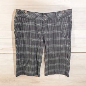 COLUMBIA Black Plaid Golf Style Bermuda Shorts Hiking Outdoor Women's Size 12